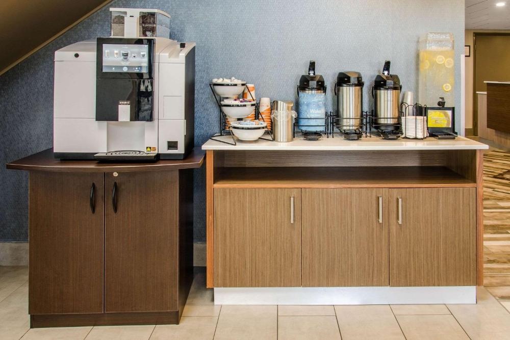 Comfort Inn Aeroport